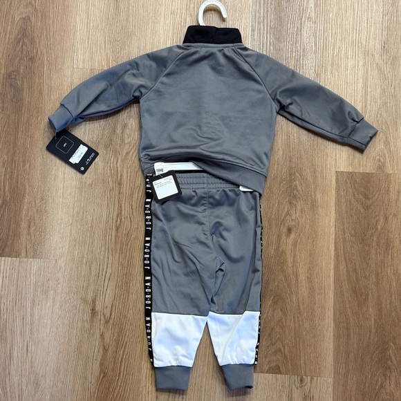 Jordan Jumpman Two Piece Jumpsuit Smoke Gray 12 Month NWT - Picture 2 of 4